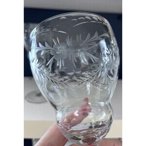 Set of 2 Vtg Clear Cut Etched Glass Wine Glasses 8 oz Floral Elegant Rare